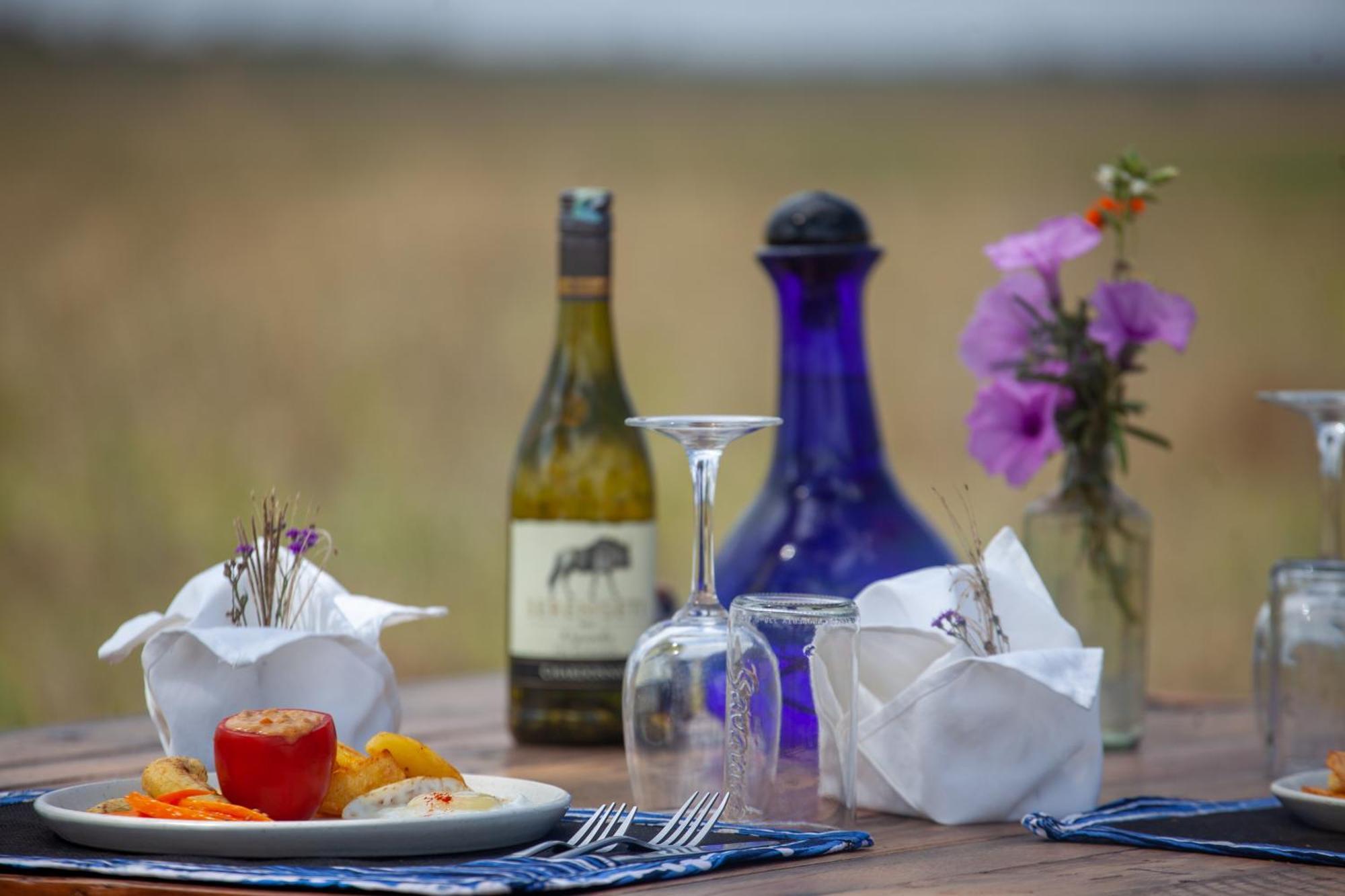 Mawe Tented Camp Serengeti Zewnętrze zdjęcie